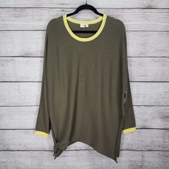 NEW Cloth by Design Size S Knit Tunic Sweater Top Asymmetrical Hem - Picture 1 of 7